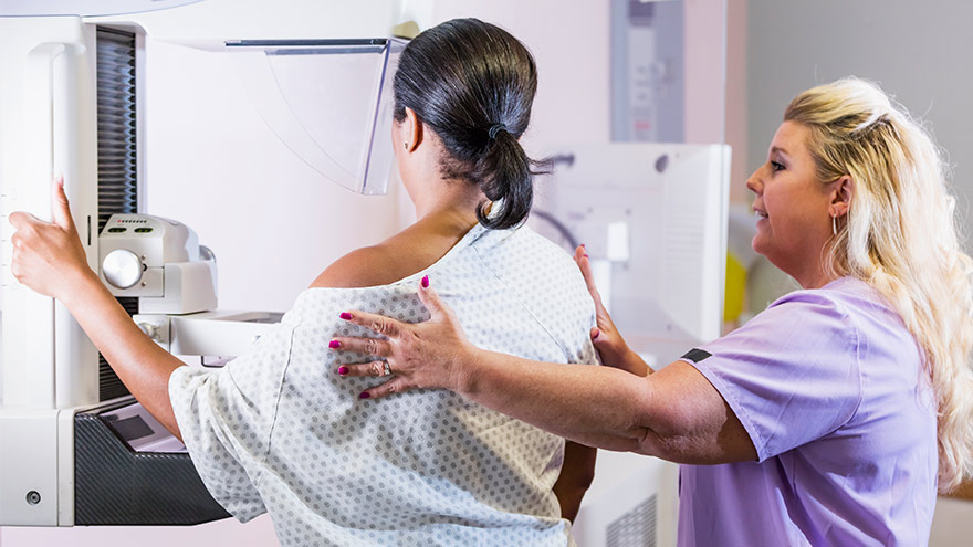 Female patient getting a mammogram